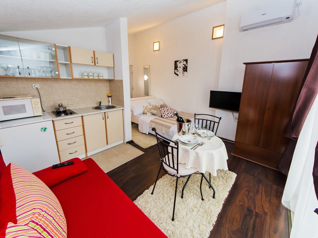 Studios Slaven Plano Habitación foto